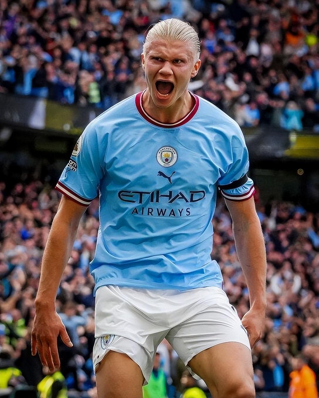 澳超半场：科斯格罗夫梅开二度，奥克兰FC2-1惠灵顿凤凰