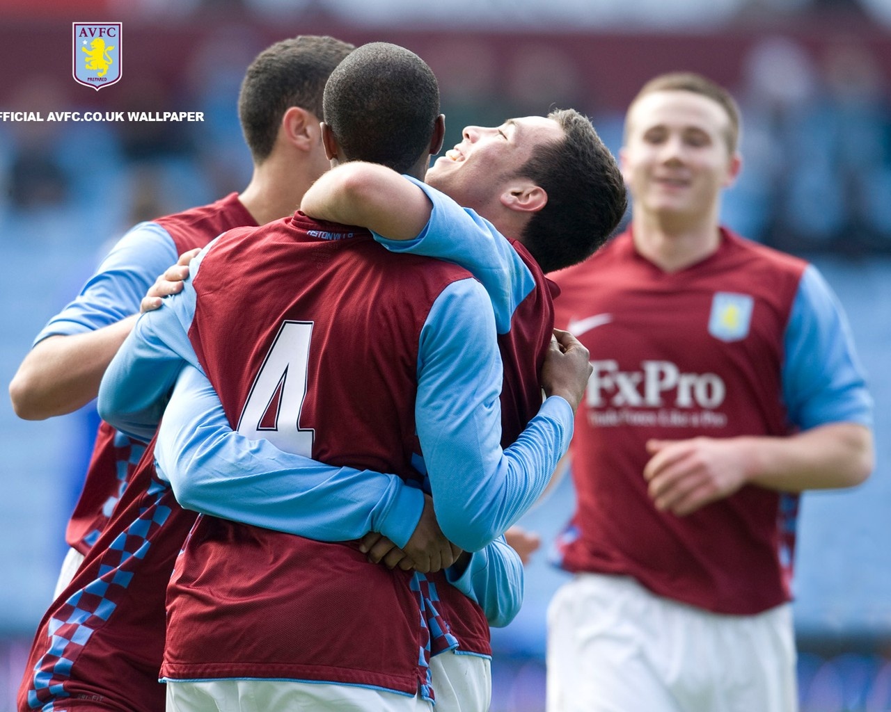 卢卡斯-恩梅加：以维尔茨的实力肯定能立足英超，他需要适应（卢卡斯-恩梅加：维尔茨有实力立足英超，仍需时间适应）