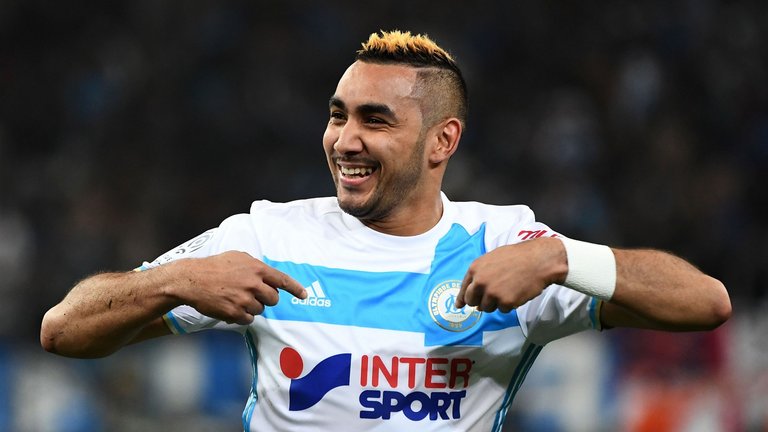 中国男子冰壶队米兰冬奥资格赛5-2击败菲律宾，豪取三连胜引关注