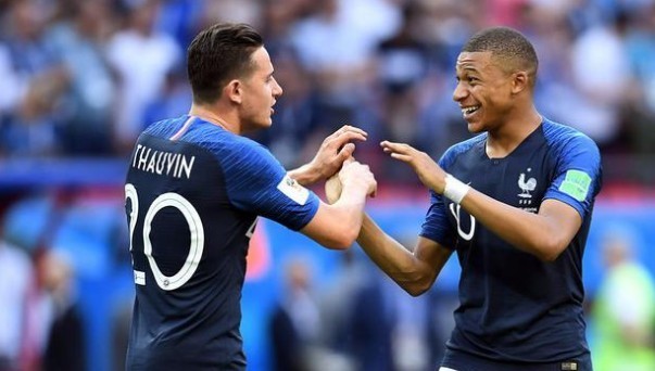 苏莱：我想过长期效力罗马，收到阿根廷国家队征召是我的梦想（苏莱：愿长期留在罗马，入选阿根廷国家队是我的梦想）