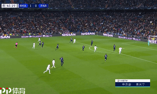 雷迪克：对面的三分把我们打爆了，但我很满意队员的拼搏精神